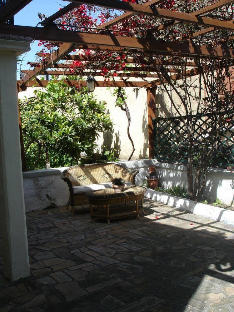 Villa Chios Stone House Vrontádos Exterior foto